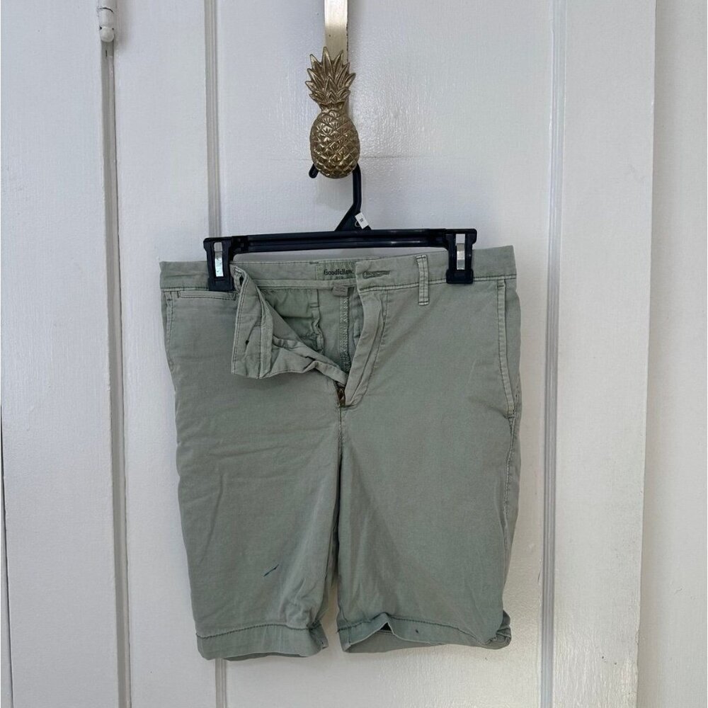 Goodfellow & Co men’s size 28 green shorts